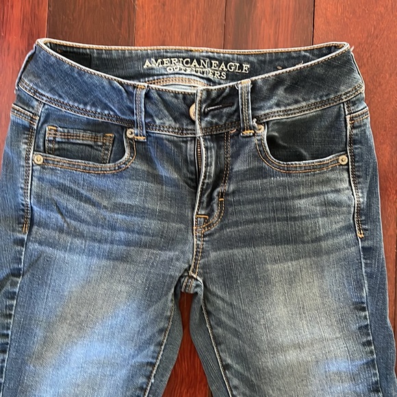 Jeans - Picture 2 of 3